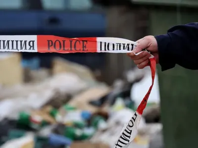 Двама младежи, обявени за издирване, са открити мъртви в отводнителен канал