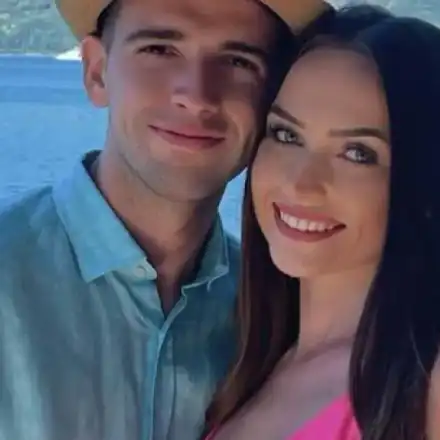 Двойка от "Един за друг" чака второ дете