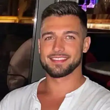 „Ергенът” Васил се оказа изпечен лъжец, крие развод и дете