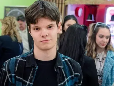 Ето го кръвния наследник на Невена Коканова,  вече е покорявал Холивуд СНИМКИ