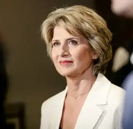 Ето я внучката на Весела Лечева! Малката Ваяна живее като принцеса (СНИМКИ)