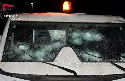 Фермери взривиха и ограбиха брониран камион с милиони евро в Сардиния ВИДЕО