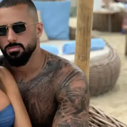 Георги Йомов носи на ръце новото си македонско гадже (СНИМКИ)