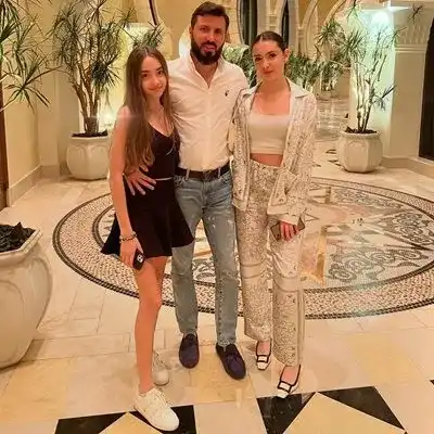 ГРЪМ!! Има ли НЕЗАКОНЕН СИН Мартин Николов и защо не го е признал за свое дете?! (мрежата изригна - ВИЖ ТУК)