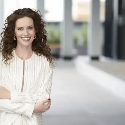 И Малкоданска помпа бюста си