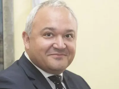 Иван Демерджиев си купил кола за 250 бона, след като надплатил 81 млн. лв. на фирма за смяна на личните карти