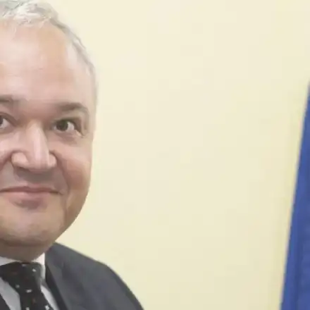 Иван Демерджиев си купил кола за 250 бона, след като надплатил 81 млн. лв. на фирма за смяна на личните карти