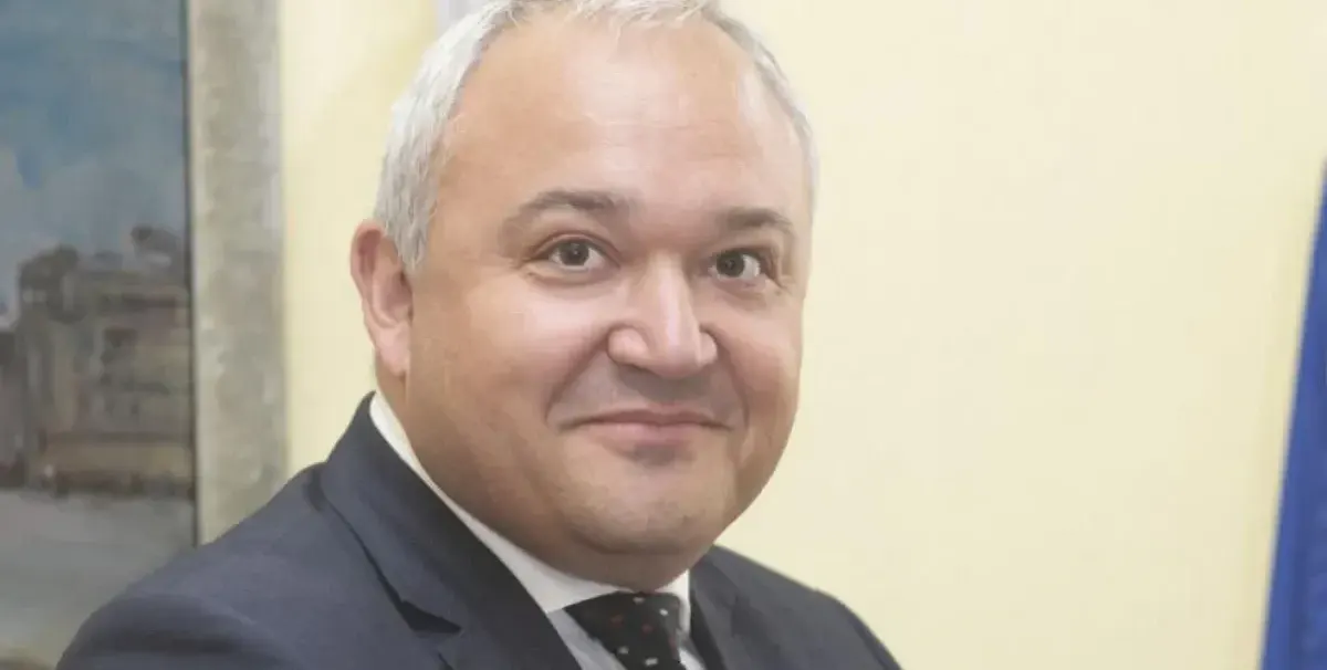 Иван Демерджиев си купил кола за 250 бона, след като надплатил 81 млн. лв. на фирма за смяна на личните карти