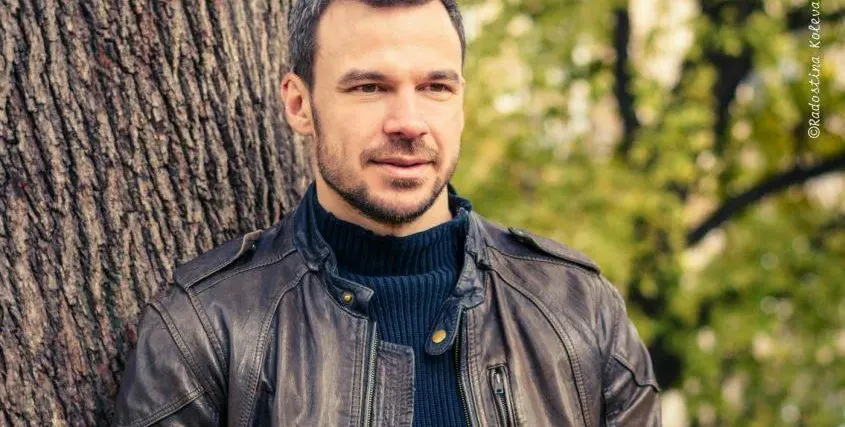 Иво Захариев става даскал