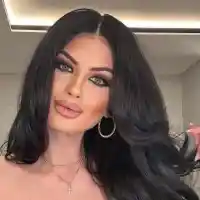 ЖЕГА Й Е! Мис България по без нищо под якето! (ГОРЕЩА СНИМКА)