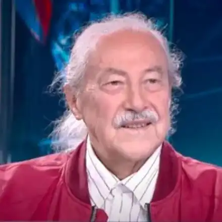 Кирил Маричков оживява в песен