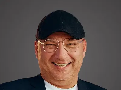 Кулинарят легенда и звезда на телевизионни формати шеф Манчев: 100 човека работят за мен