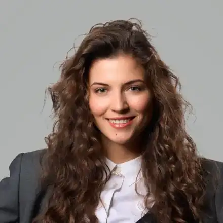 Лашкова от „Капките“ раснала хулиганка в Мездра!