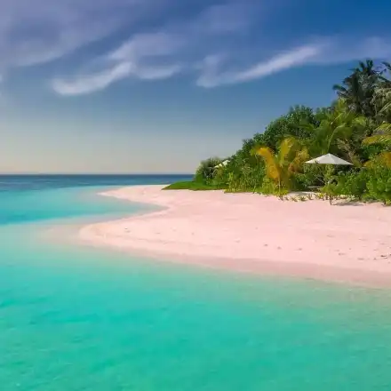 Лято в една вълшебна дума: море