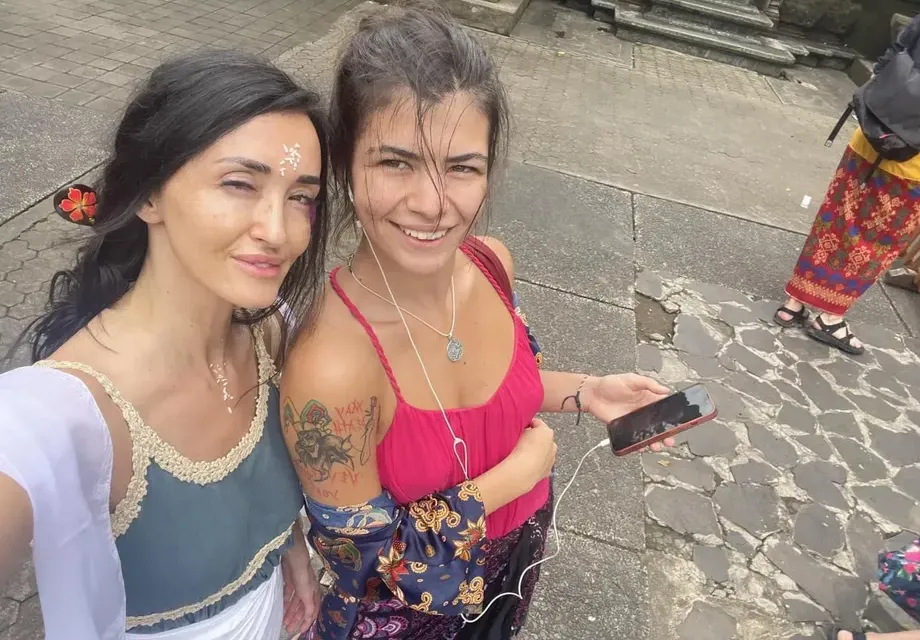 Майката на брадърката Кристи лекува от безплодие с магията „Те ти булка Спасов ден"