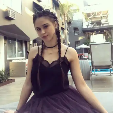 Мария Бакалова в едно училище с Вениамин