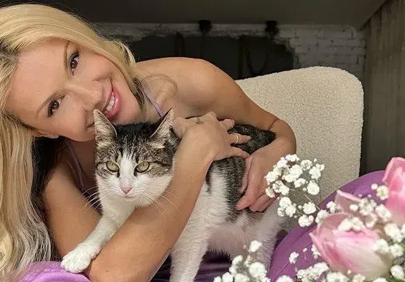 Мария Игнатова намери котка в куфара си