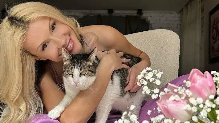 Мария Игнатова намери котка в куфара си