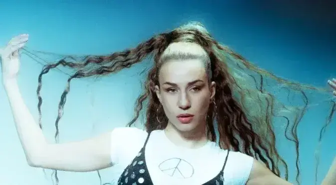 Мила Роберт бори махмурлука