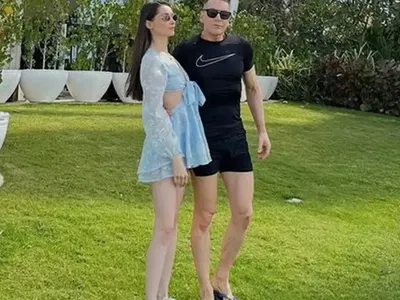 Милионерът на Валерия плаща и на дружките й