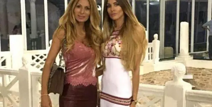 Миска продължава да е дружка с майката на бившия си