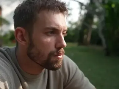 Мъка, мъка: Тежко му се пише на ергена Виктор! Две тъщи ще го пекат на бавен огън (Снимки)