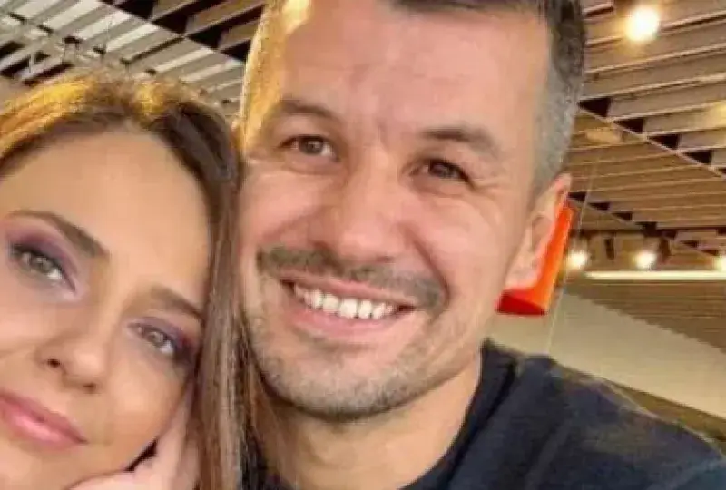 На кухо бие! Бесте Сабри пак е с Айкут, Мика Стоичкова й се надсмива