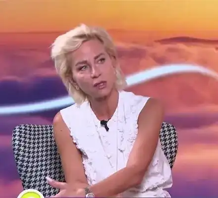 Нана Гладуиш на 51: Продължавам да живея в страх!