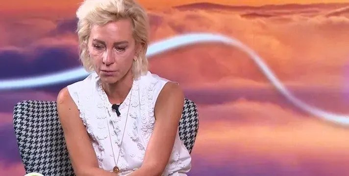 Нана Гладуиш през сълзи: Изгубих цялото си семейство