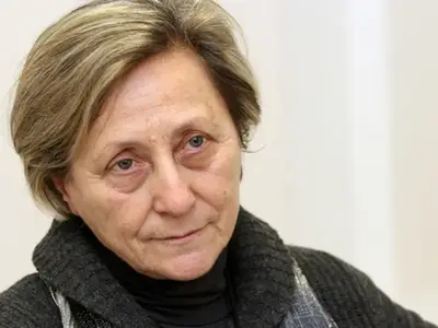 Нешка Робева на прага на 80-та си година: Не съм желязна, а ръждясала, скърцаща лейди