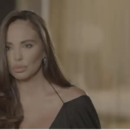 Николета Лозанова с огледало за 15 бона