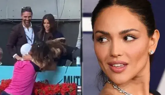 Новата на Гришо лъсна гола (Снимки за възрастни)