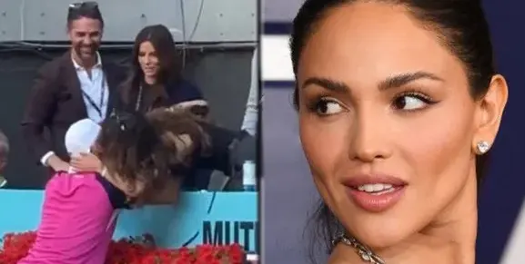 Новата на Гришо лъсна гола (Снимки за възрастни)