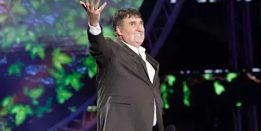 ПРОКЛЯТИЕ: Вижте какво сполетя Веселин Маринов след края на "Капките"