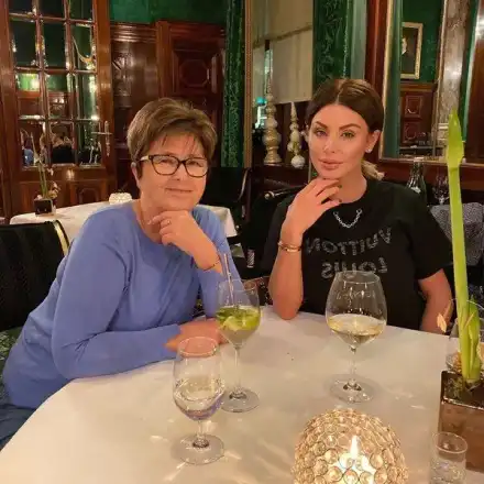 РАЗДОР! Мама Кунка с ултиматум към Светлата: Не съм ти слугиня, марш да работиш!