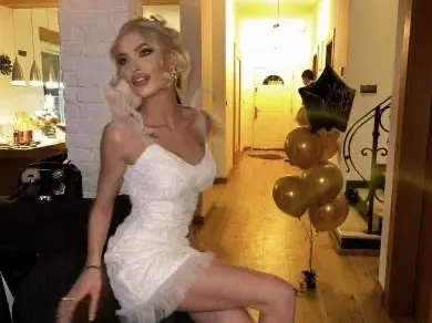 Разврат! Анита на Рачков тръгна по адреси. Правила го с боса на фирма “Кондекс” за пари