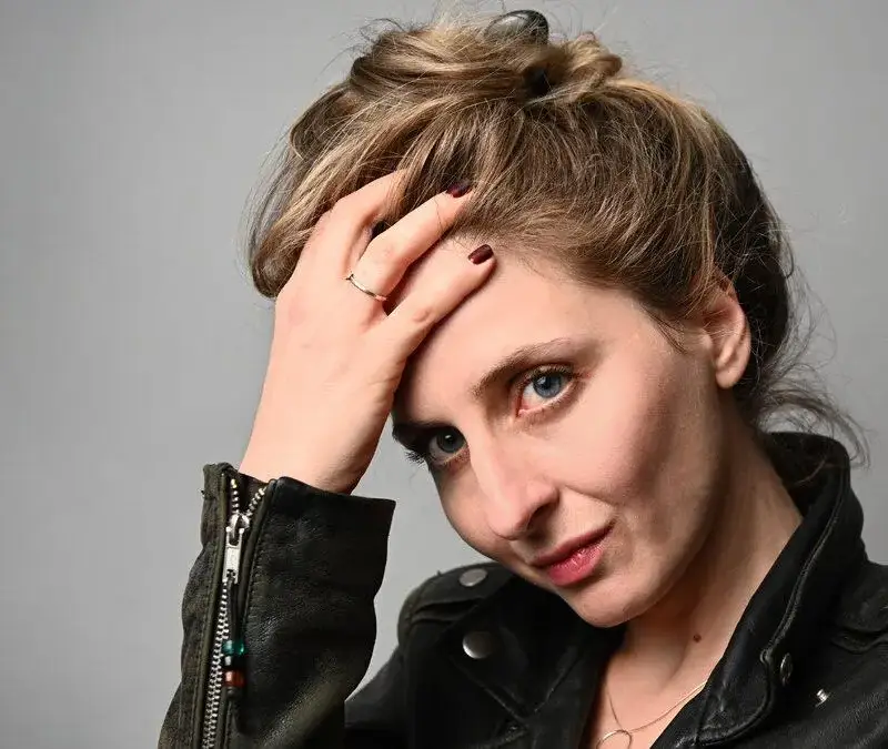 Режисьорката на „Те: Вълните“ избира професията си още 4-годишна