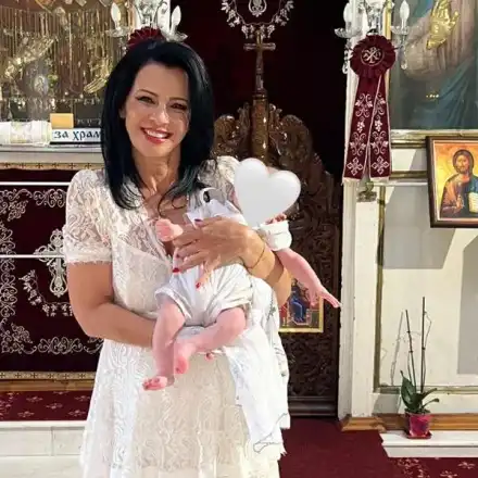 Роси Пейчева кръсти бебето