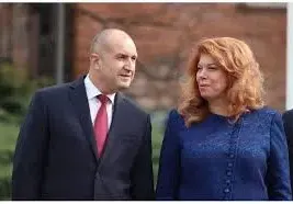Румен Радев на нож с Илияна Йотова?