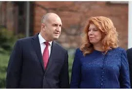 Румен Радев на нож с Илияна Йотова?