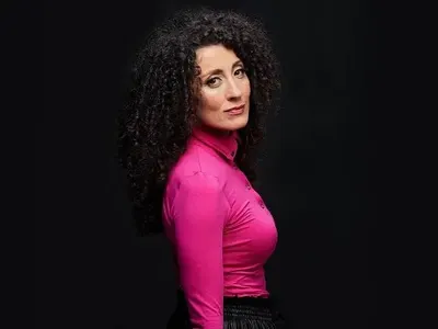 Саня Армутлиева включи в каталога си ТОП чалгари (СНИМКИ)