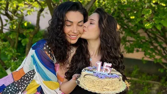 Щерката на Биляна Йотовска й е като сестра