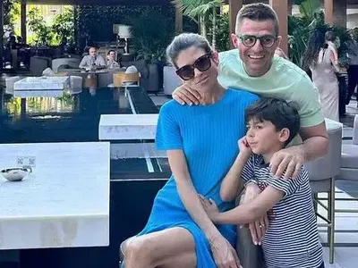 Синът на Андрей с торта на Левски