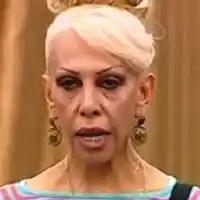 Скандал! Чалгаджийката Луна краде дома на психично болен мъж в Лозенец