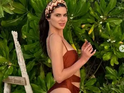 След година и половина криене: Ергенка показа гаджето си ВИДЕО