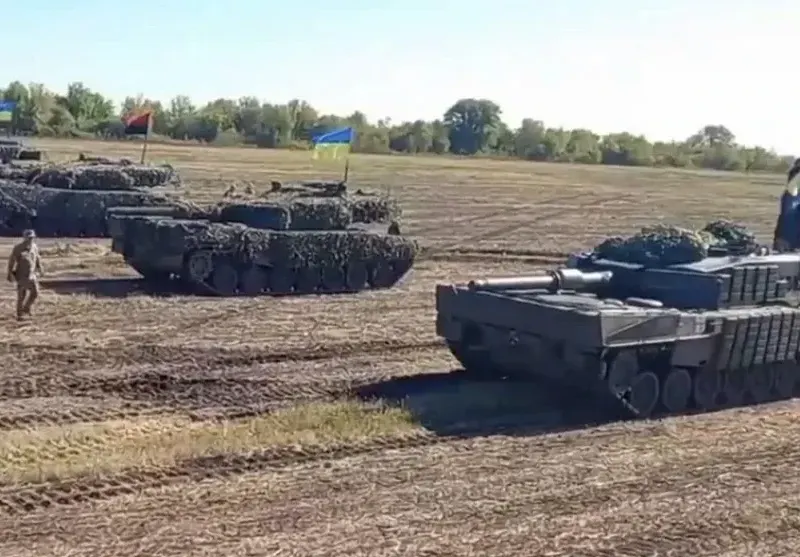 След загубата на над 1000 танка: Украйна променя стратегията за използване на бронирана техника