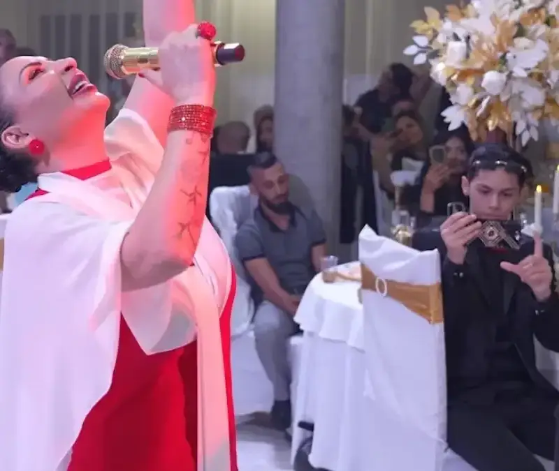 Софи Маринова призна: От 2-3 години съм сама и ми е много шукар!