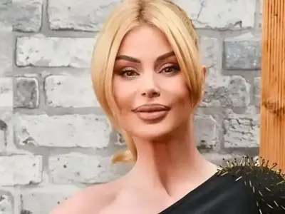 Светлана Гущерова подкара стар джип (ФОТО)