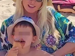 Тази секси мацка е баба!? Кристина Димитрова чака трето внуче