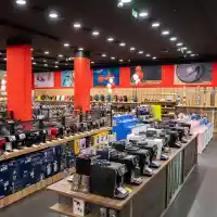 Техномаркет с по-голям и модерен магазин в Мол Марково тепе